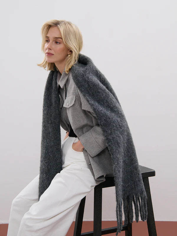Betty Wool Scarf