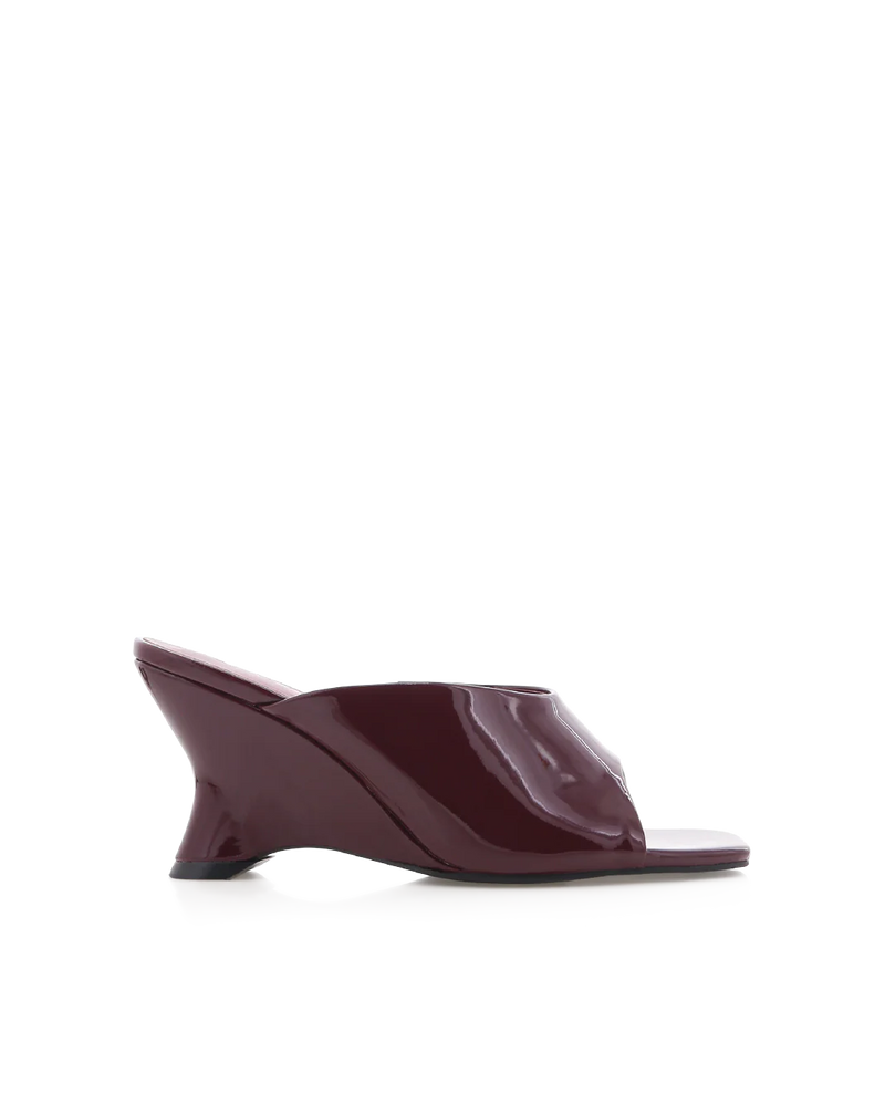Iselle Wedge Heel